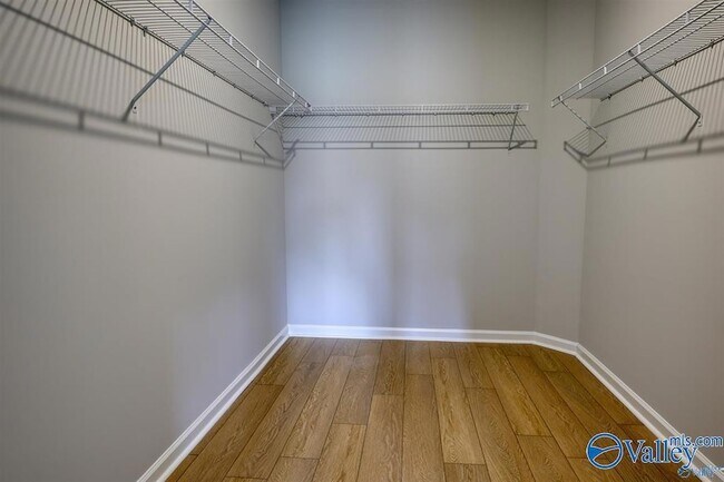 Building Photo - 206 Waylan Rdg Ln