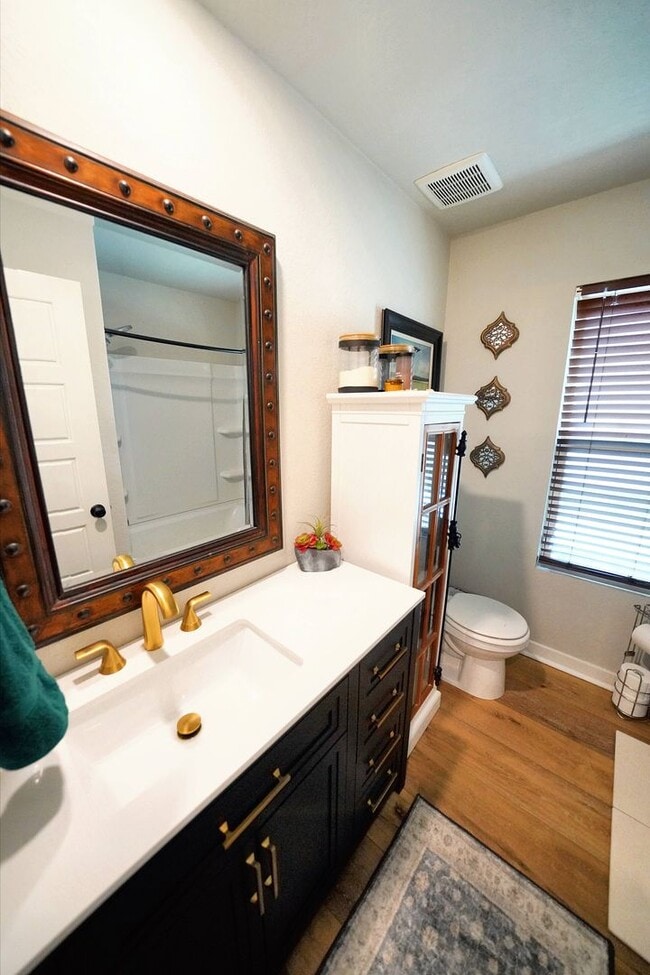 Building Photo - Upgraded Single-Story Home in the Desirable Vista Ridge Subdivision - Realtor Commission: $600