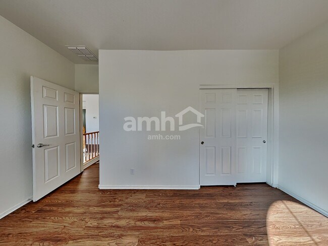 Building Photo - 16244 W Crenshaw Dr