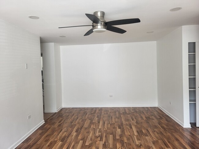 Building Photo - 8440 Skokie Blvd