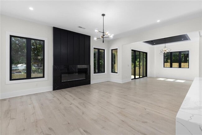 Building Photo - 2278 Tally Dr