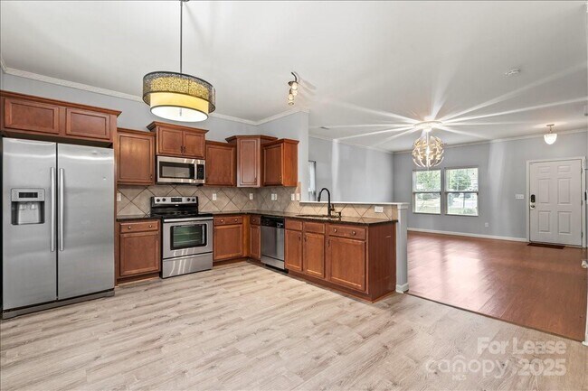 Building Photo - 1548 Logan Patrick Court