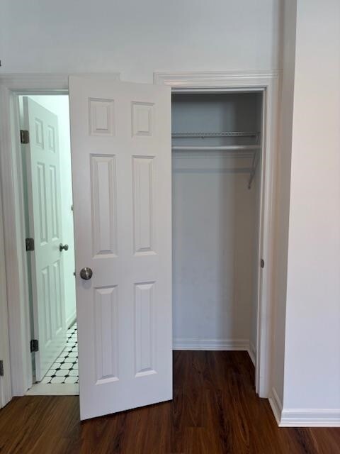 Building Photo - 525 BROADWAY