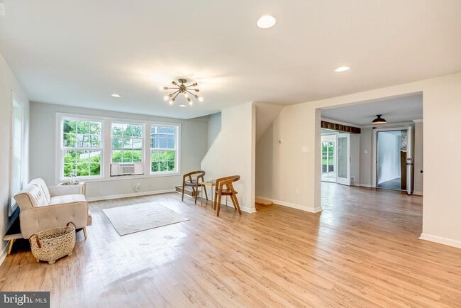 Building Photo - 24436 Lenah Rd