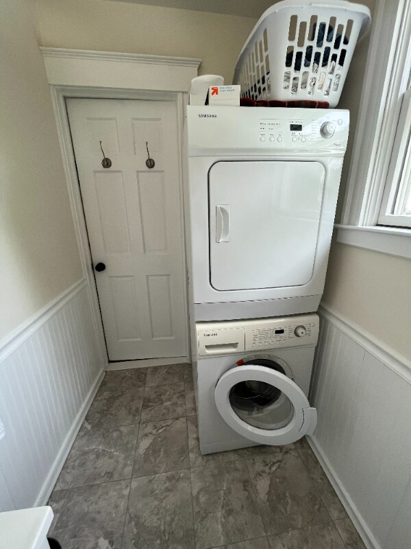 Building Photo - 120 Edwards St