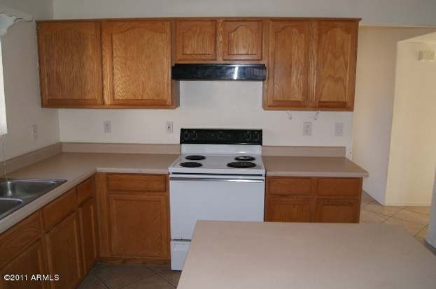 Building Photo - 15733 W Smokey Dr