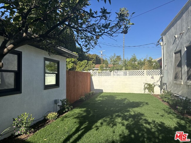 Building Photo - 1749 Virginia Rd