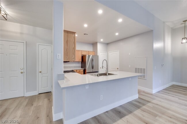 Building Photo - 1008 Domnus Ln