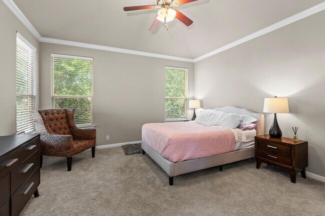 Building Photo - 7317A Colina Vista Loop