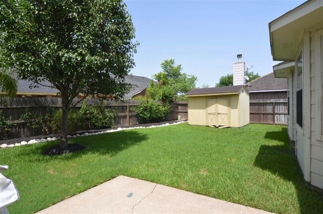 Building Photo - 3006 Breakers Point Dr