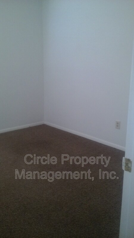 Building Photo - 4027 Hunters Ridge Dr SW