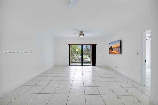 Primary Photo - 126 S Cypress Rd