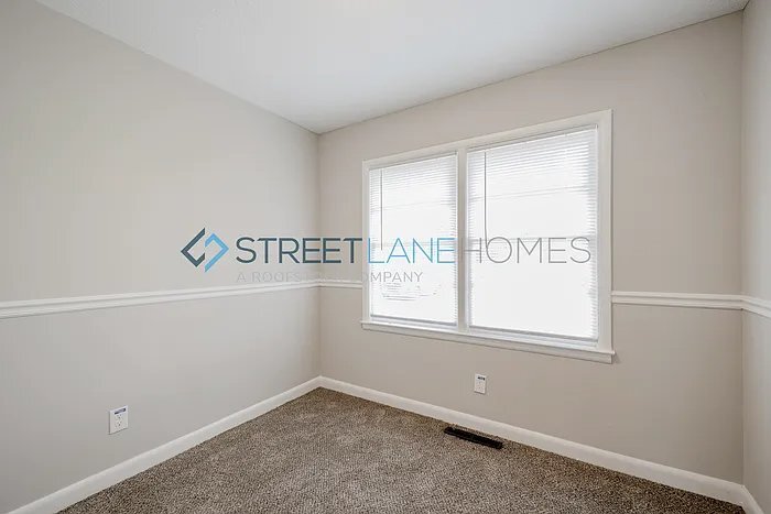 Building Photo - 509 26th St