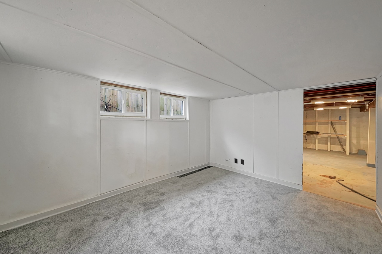 Building Photo - 3940 J St