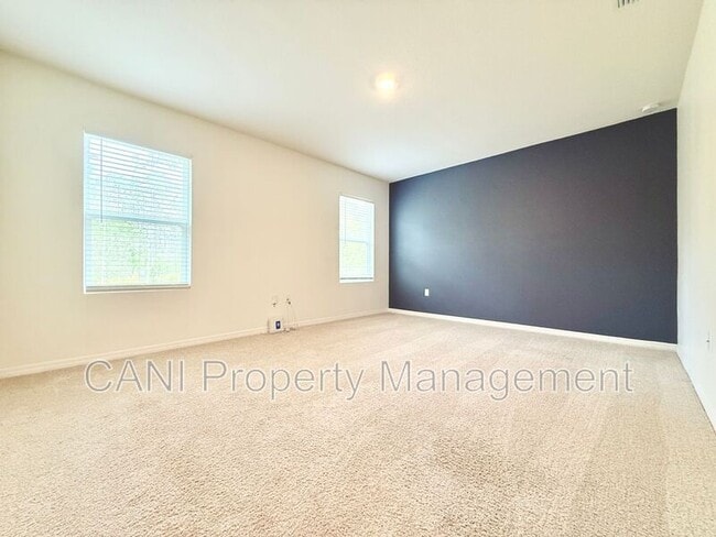 Building Photo - 245 Carabelle Ct