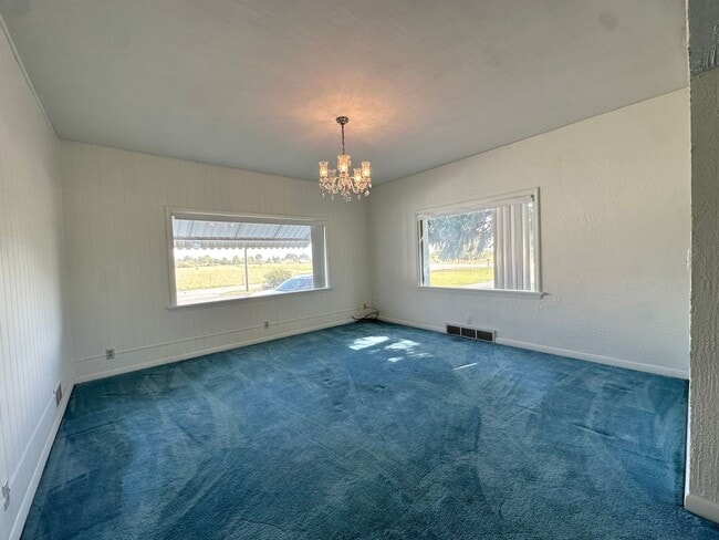 Building Photo - 3276 W 4000 N