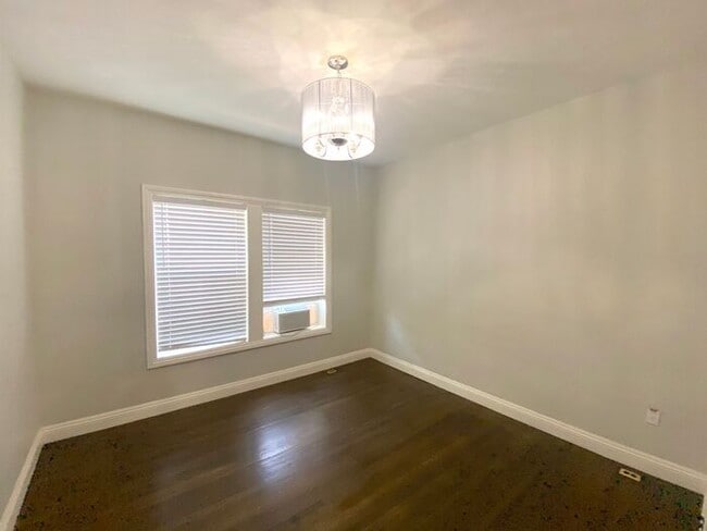 Building Photo - Fabulous Reno Historical House - Charming ...