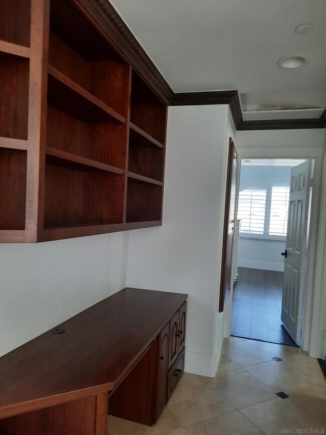 Building Photo - 2341 Canyon View Glen