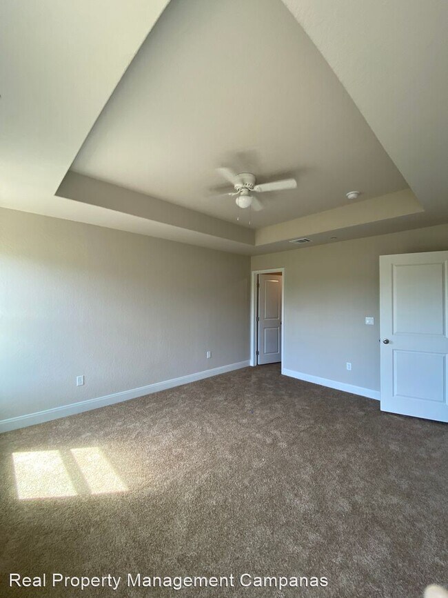 Building Photo - 3 br, 2 bath House - 13000 Reed Meadows