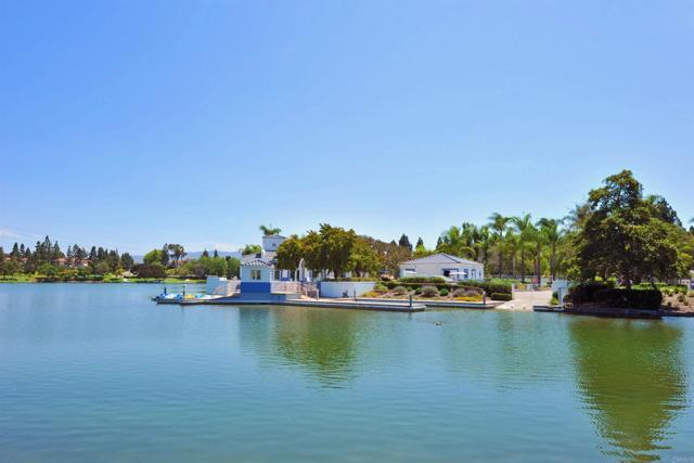 Building Photo - 767 Eastshore Terrace