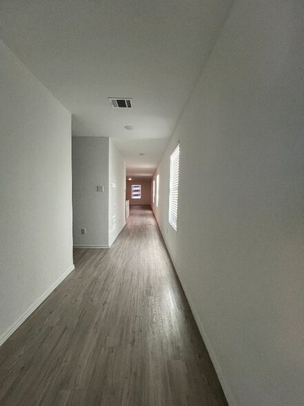 Building Photo - 8615 Astral Pl