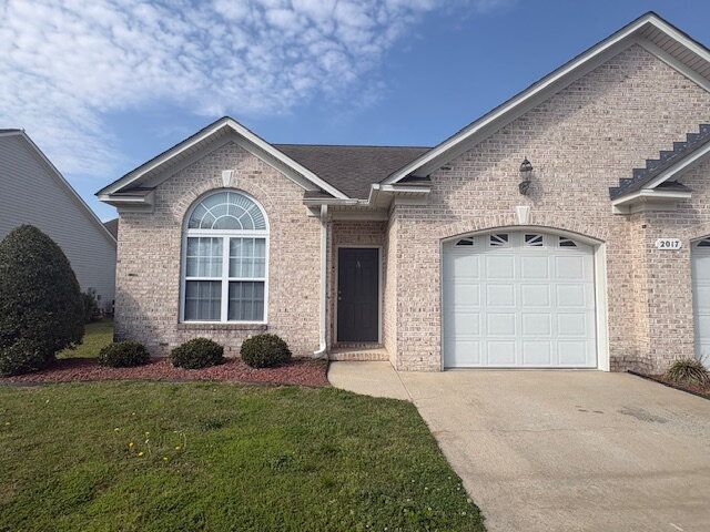 Building Photo - 2017A Cambria Dr