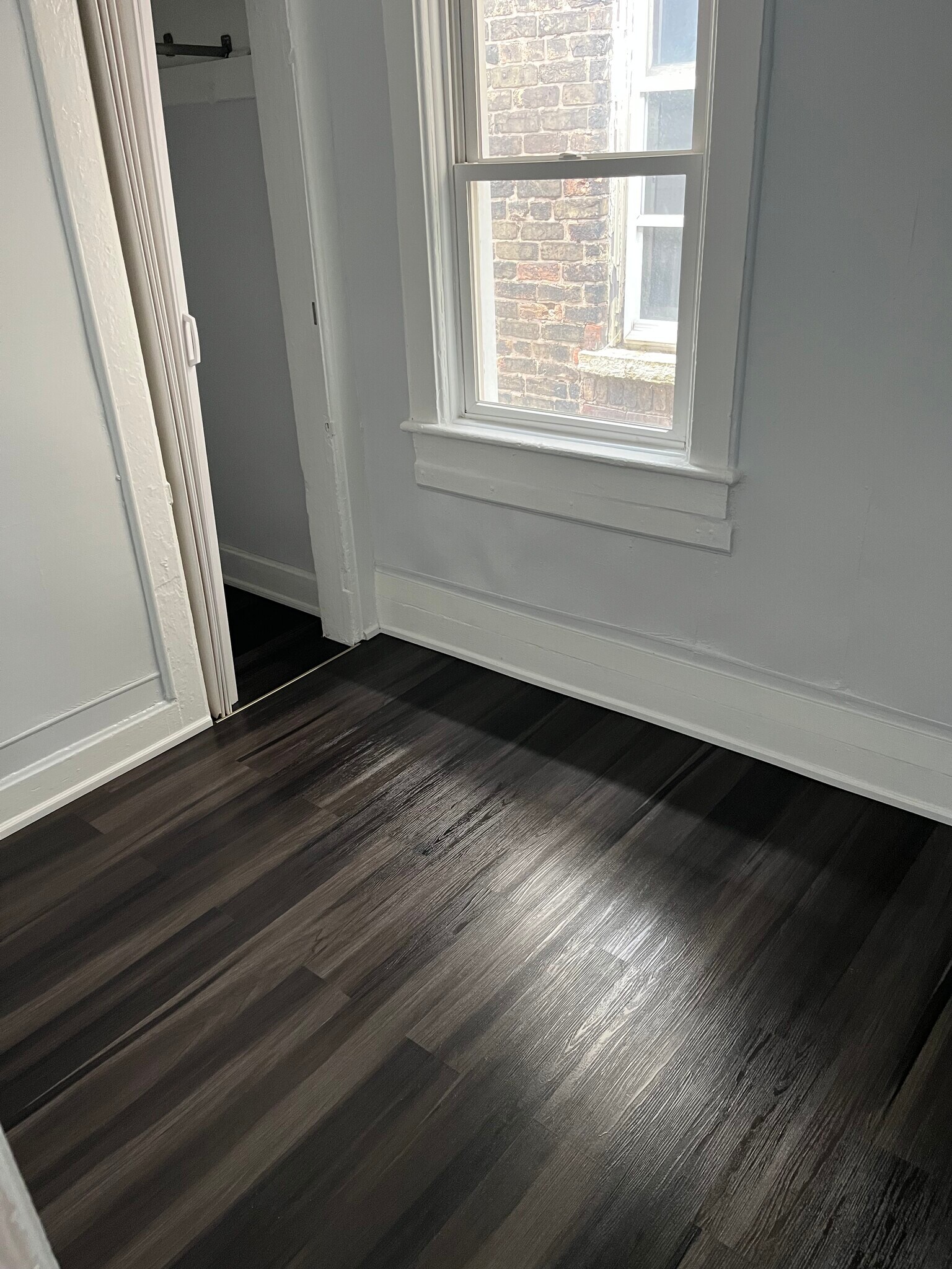 Building Photo - 2415 W Arthington St