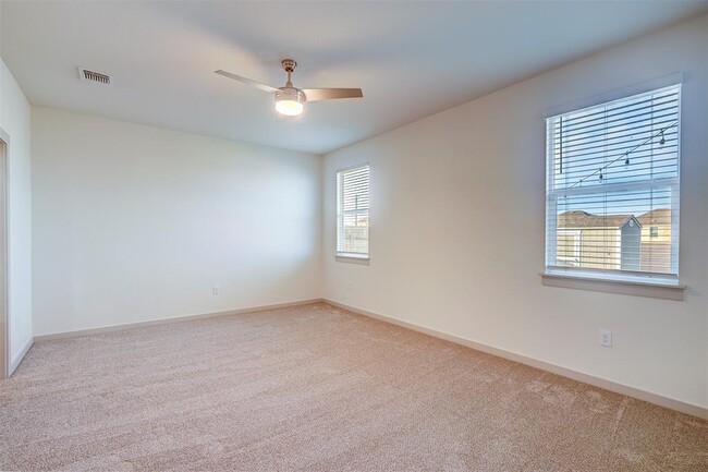 Building Photo - 4613 Tully Dr