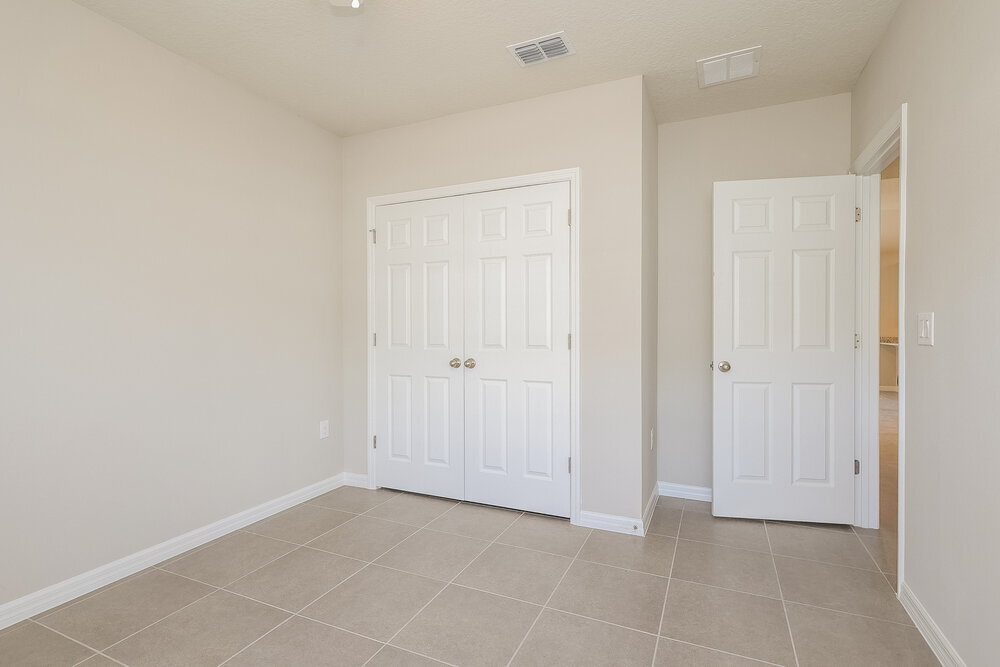 Building Photo - 1660 Redfin Dr