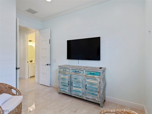 Building Photo - 5085 Tortola Ct
