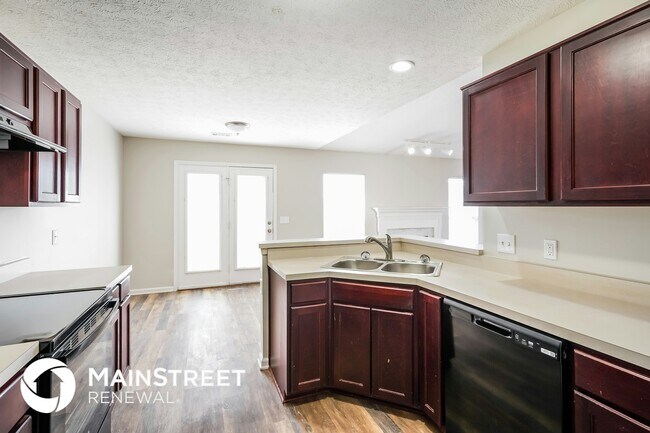 Building Photo - 2109 Freeman Ln