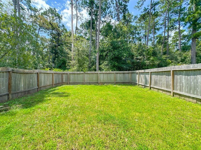 Building Photo - 105 Camelot Pl Ct