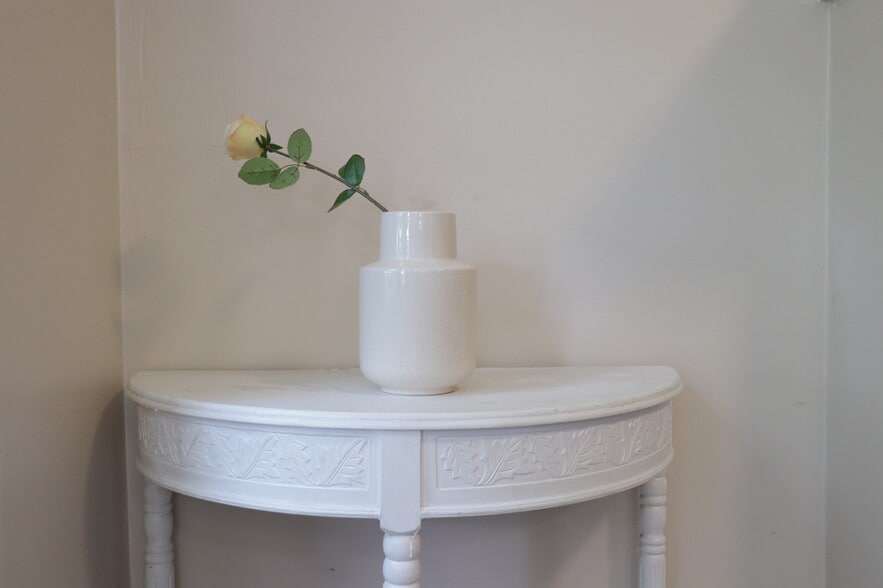 Building Photo - 1033 Flemington St