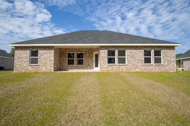 Building Photo - 333 Shoal River Dr