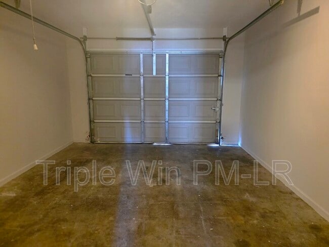 Building Photo - 1613 Moon Rd