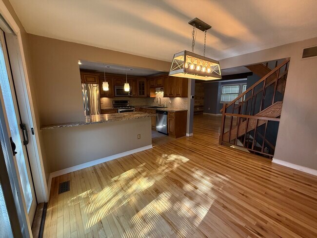 Building Photo - 2553 Hunting Ridge Trail