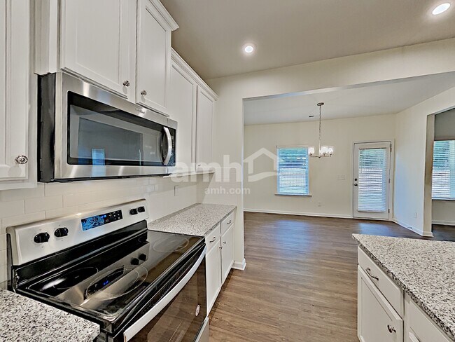 Building Photo - 504 Woodall Rd