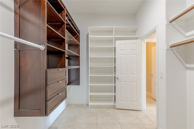 Building Photo - 2749 Botticelli Dr