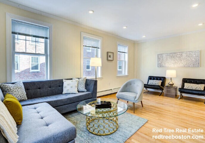 Primary Photo - 34 Harris St