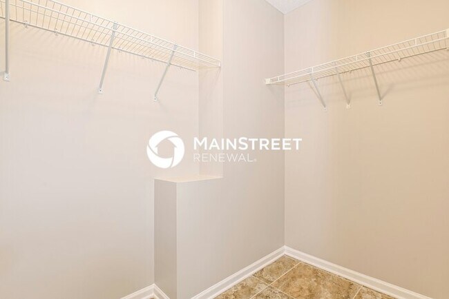 Building Photo - 3 Bedroom Pet-Friendly Home in LOCUST GROVE, GA with Main Street Renewal