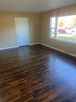 Building Photo - 6615 W Keefe Avenue Pky