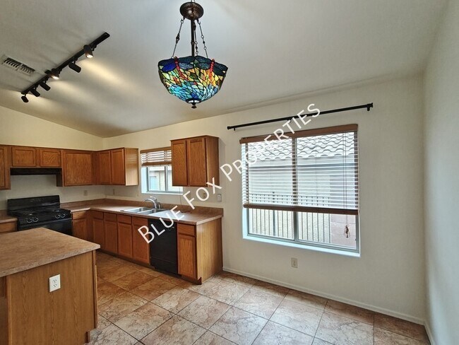 Building Photo - 10923 S Lake Gambusi Dr
