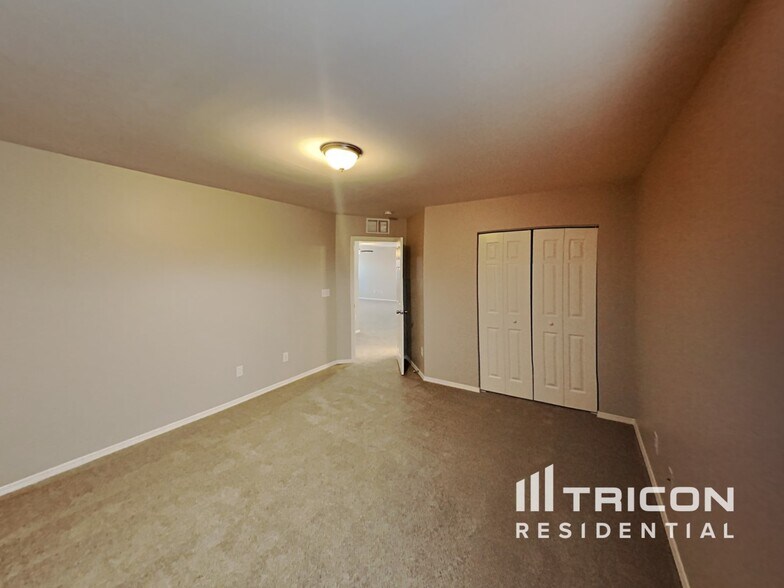 Building Photo - 4366 Westhill Pl