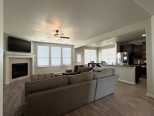 Building Photo - 7104 Thomas Paine Rd