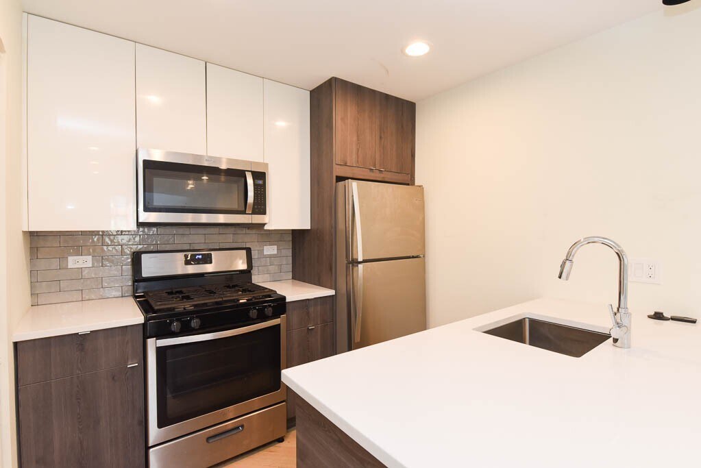 Building Photo - 959 W Grace St