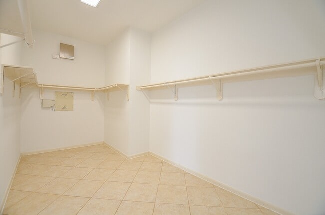 Building Photo - 3910 Jade Cove Ln