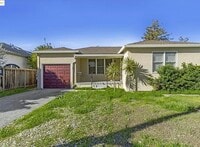 Building Photo - SINGLE FAMILY HOME