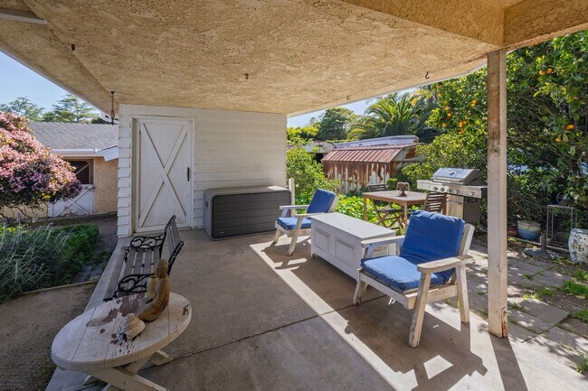 Building Photo - Discover Your Dream Sanctuary at Braemar Ranch, Yankee Farm!