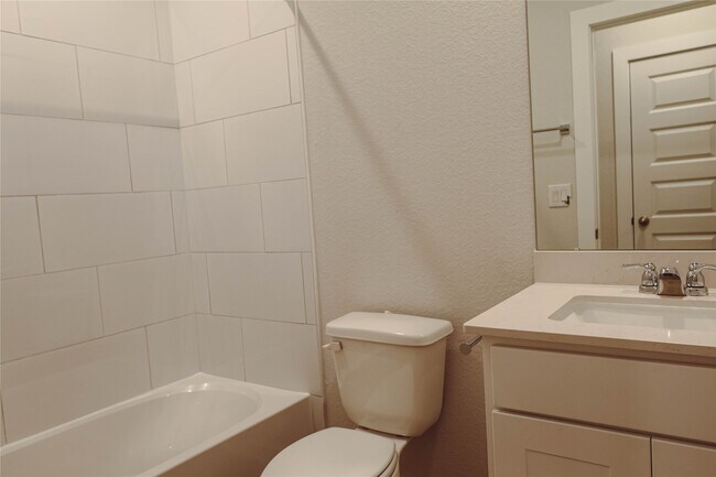 Building Photo - 8486 Sweet Cherry Ln