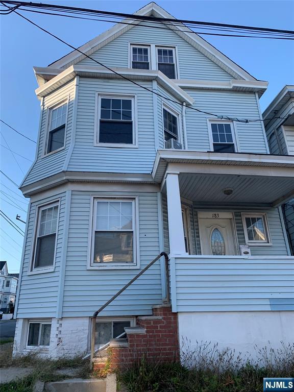 Building Photo - 183 N 7th St